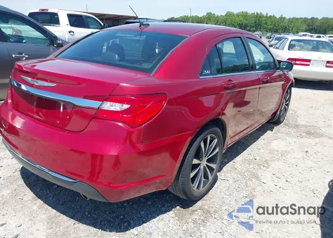 2013 Chrysler 200 Limited из США, поврежденный, VIN 1C3CCBCG8DN501997